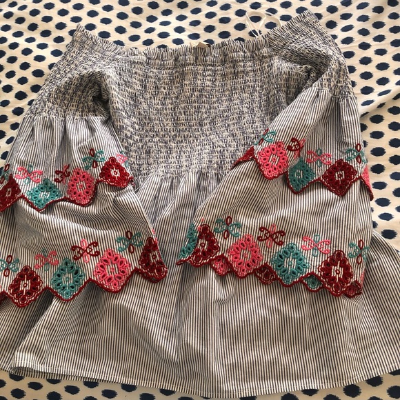 Off the shoulder ruched embroidered blouse - Picture 1 of 4